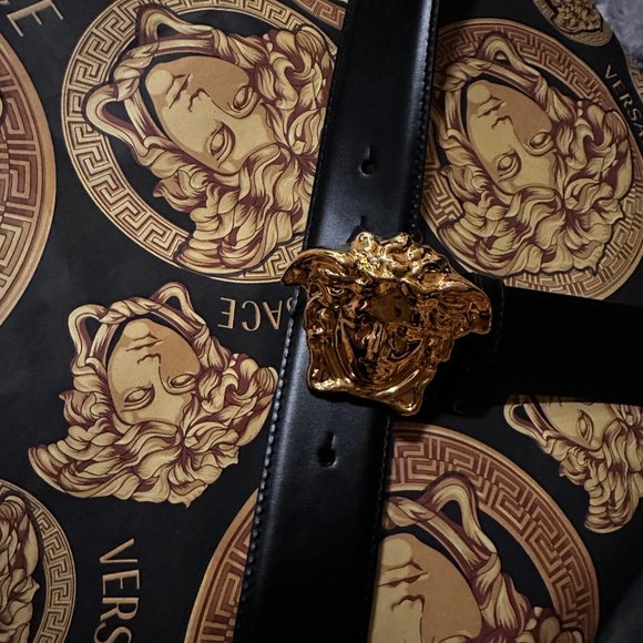 Versace Palazzo Belt Medusa Head Gold Authentic main image 5
